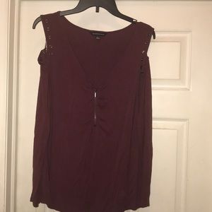 Rock & republic cold shoulder top size XL